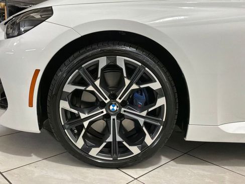 Used 2025 BMW M240i xDrive Coupe AWD/4WD image 16