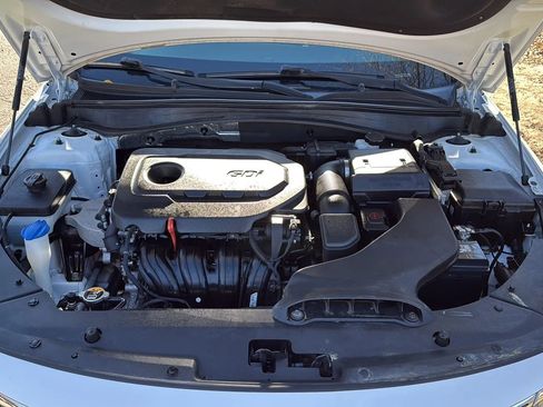 Used 2019 Kia Optima LX image 11
