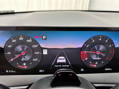Certified 2026 Genesis GV70 3.5T Sport Advanced AWD/4WD image 15