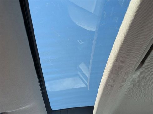 Used 2019 Honda Accord EX image 23