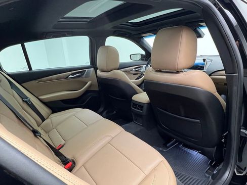 Used 2023 Cadillac CT5 Premium Luxury RWD image 8