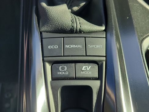 Certified 2025 Toyota Camry LE image 26