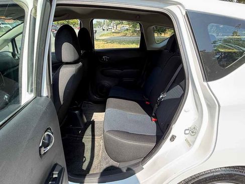 Used 2017 Nissan Versa Note SV FWD image 10
