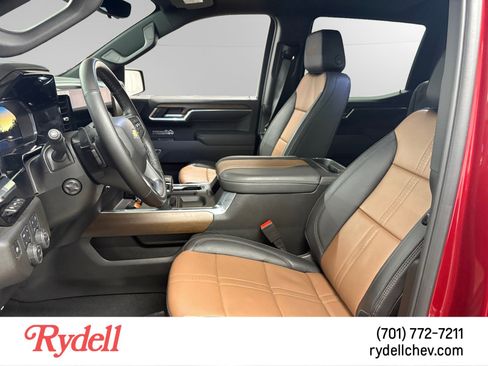 Used 2025 Chevrolet Silverado 1500 High Country w/ High Country Premium Package image 10