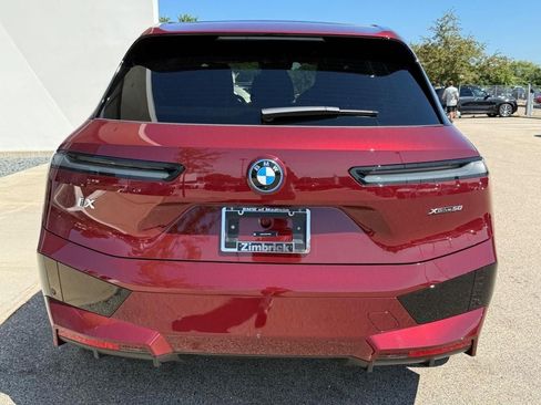 Certified 2024 BMW iX xDrive50 w/ Sport Package AWD/4WD image 4