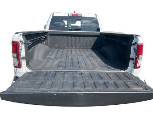 Used 2022 RAM 1500 Big Horn AWD/4WD image 19