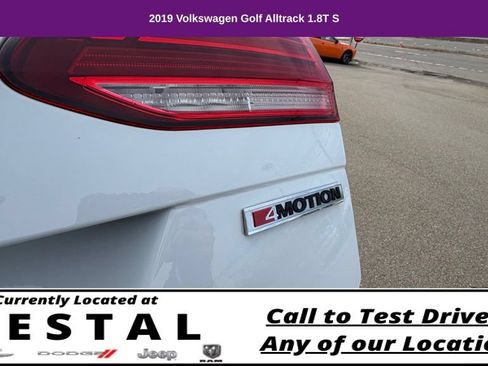 Used 2019 Volkswagen Golf Alltrack S AWD/4WD image 22