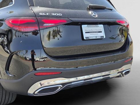Certified 2026 Mercedes-Benz GLC 300 image 4