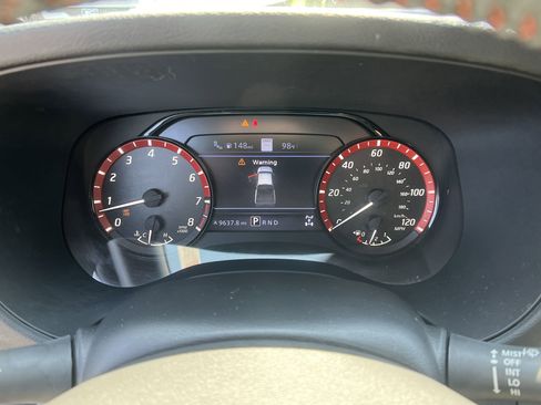 Used 2022 Nissan Frontier PRO-4X w/ Technology Package image 33