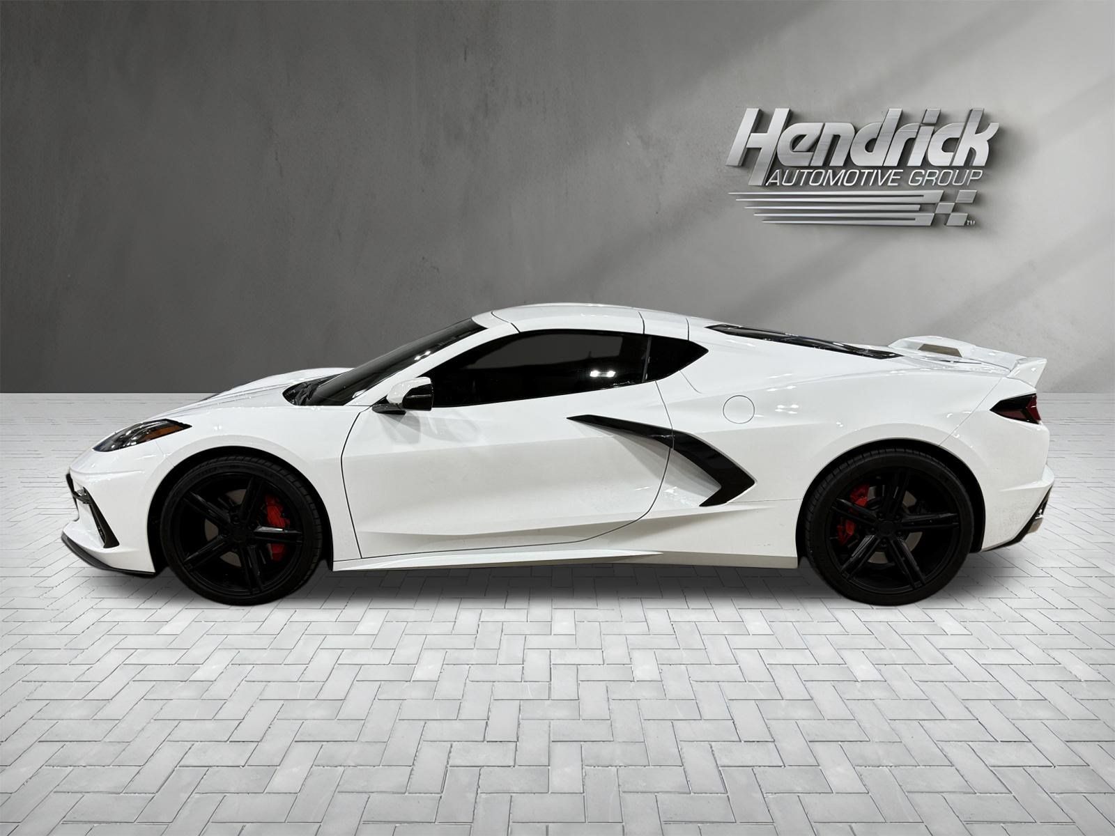 Used 2021 Chevrolet Corvette Stingray Coupe w/ Z51 Performance Package RWD image 8