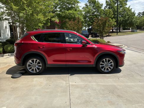 Used 2019 MAZDA CX-5 Grand Touring w/ GT Premium Package FWD image 11
