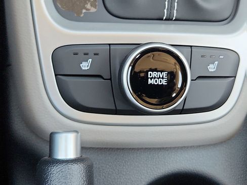 New 2026 Hyundai Venue SEL image 14