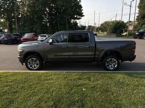 Used 2022 RAM 1500 Limited AWD/4WD image 5