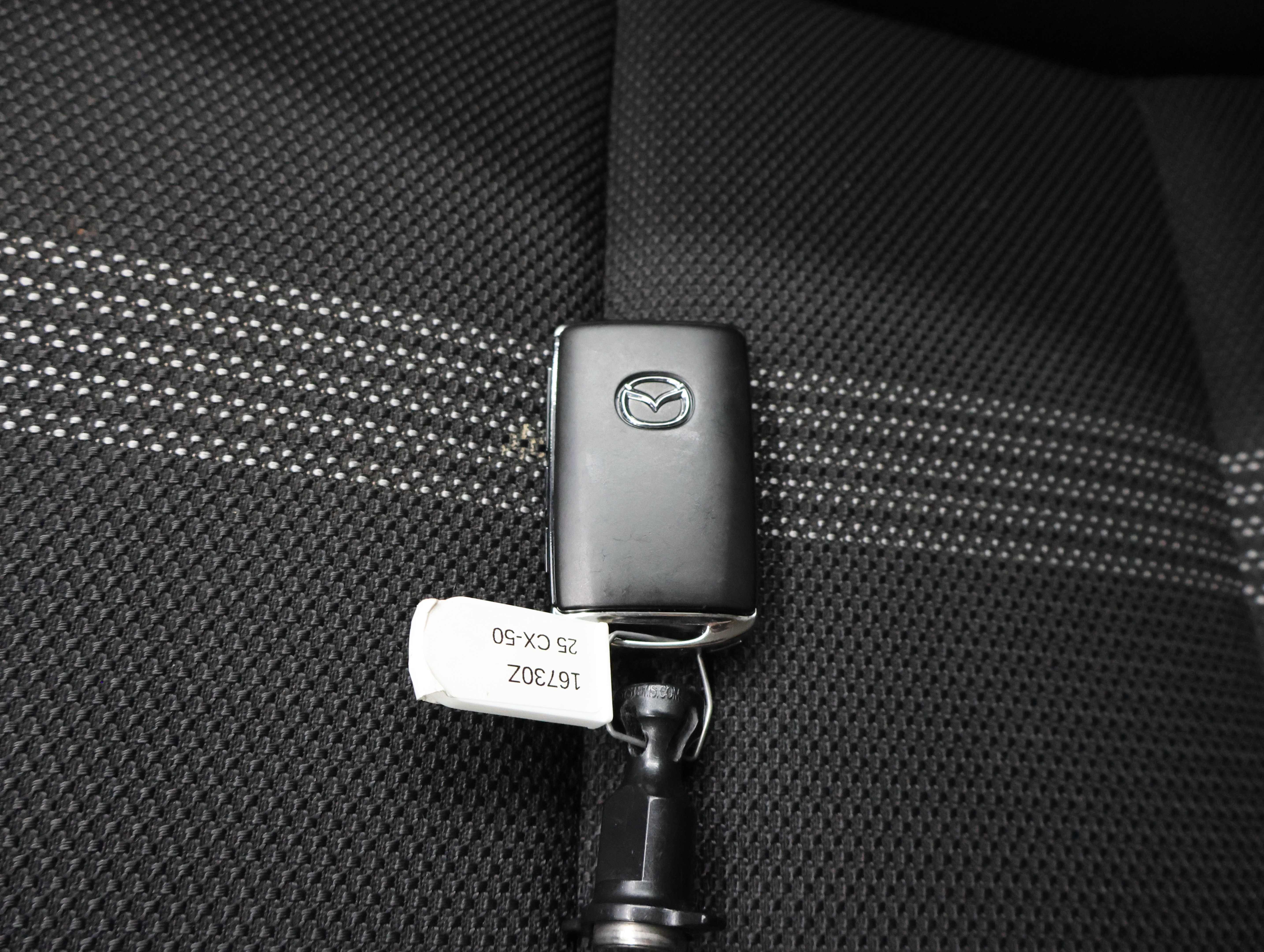Used 2025 MAZDA CX-50 AWD 2.5 S w/ Preferred Package image 55