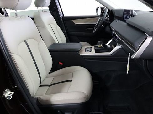 New 2026 MAZDA CX-90 Plug-In Hybrid w/Premium Sport image 22