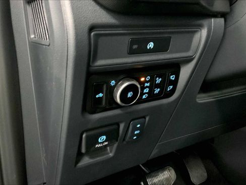 New 2025 Ford F150 Platinum w/ Equipment Group 702A High image 19