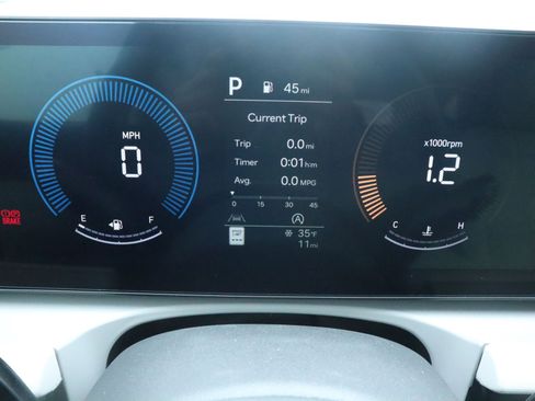 New 2026 Hyundai Tucson SEL image 11