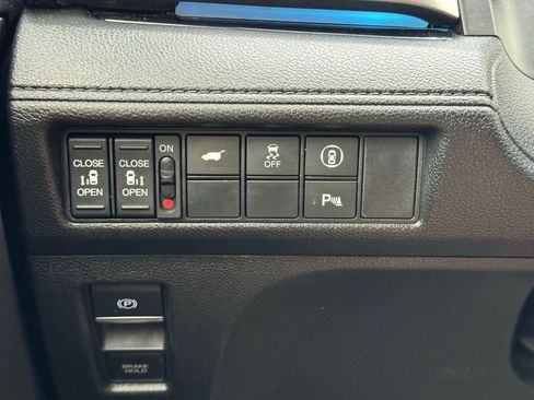 Used 2023 Honda Odyssey Touring image 28