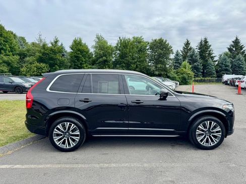 Used 2020 Volvo XC90 T6 Momentum image 6