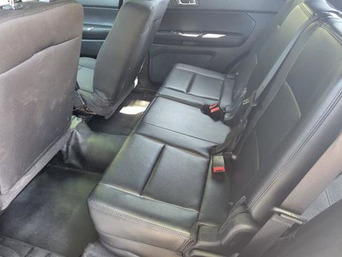 Used 2016 Ford Explorer 4WD Police Interceptor image 8
