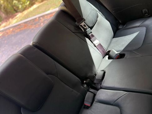 Used 2017 INFINITI QX80 2WD w/ Driver Assistance Package image 17