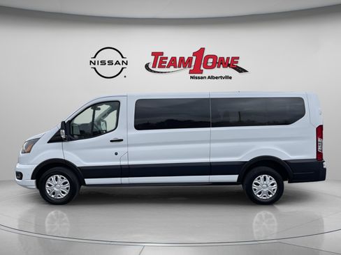 Used 2023 Ford Transit 350 XLT image 5