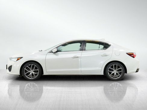 Used 2021 Acura ILX w/ Premium Package FWD image 2