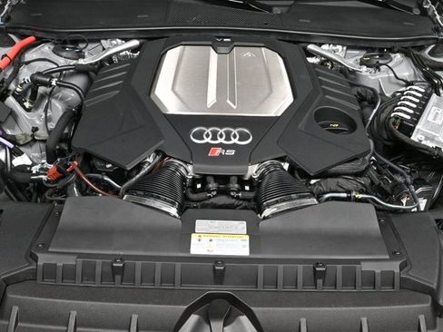New 2025 Audi RS 7 performance Sportback image 36