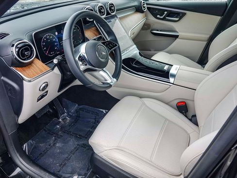 Certified 2024 Mercedes-Benz GLC 300 GLC 300 image 17