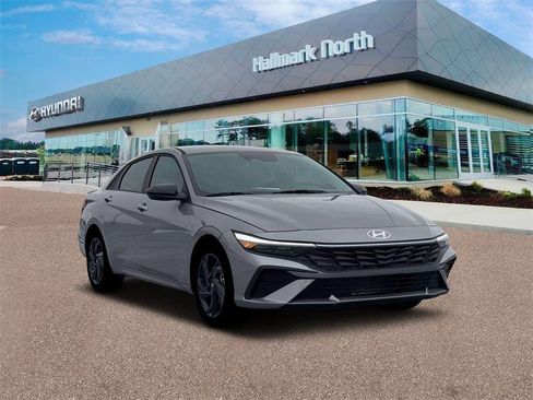 New 2026 Hyundai Elantra Sport image 11