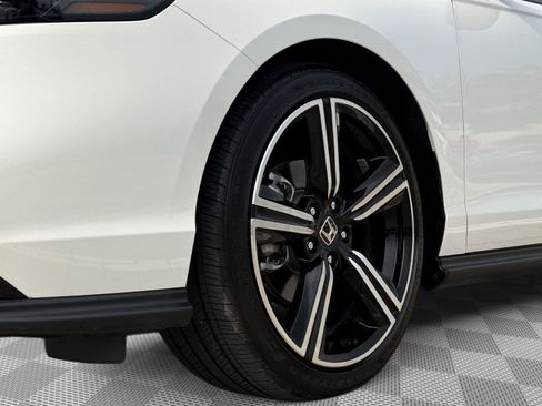 Certified 2026 Honda Accord SE image 8
