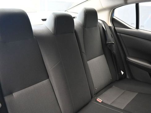 Used 2025 Nissan Sentra SV FWD image 14
