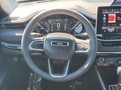 Used 2026 Jeep Compass Trailhawk AWD/4WD image 23