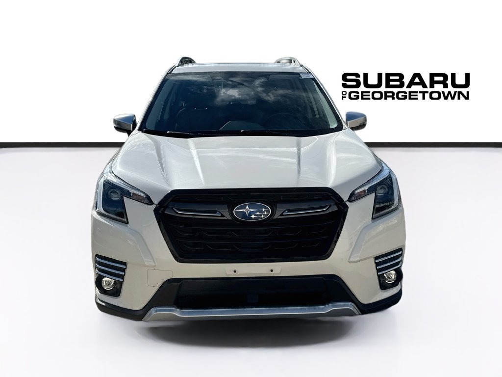 Used 2023 Subaru Forester Touring AWD/4WD image 2