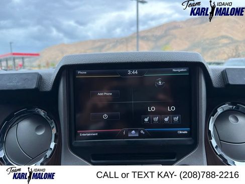 Used 2013 Ford F350 Lariat w/ Lariat Interior Pkg AWD/4WD image 32