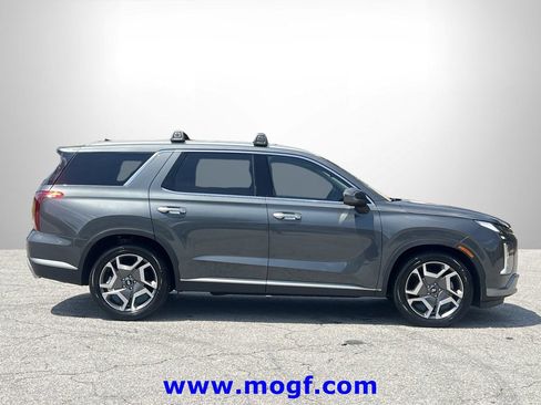 Used 2023 Hyundai Palisade SEL FWD image 31
