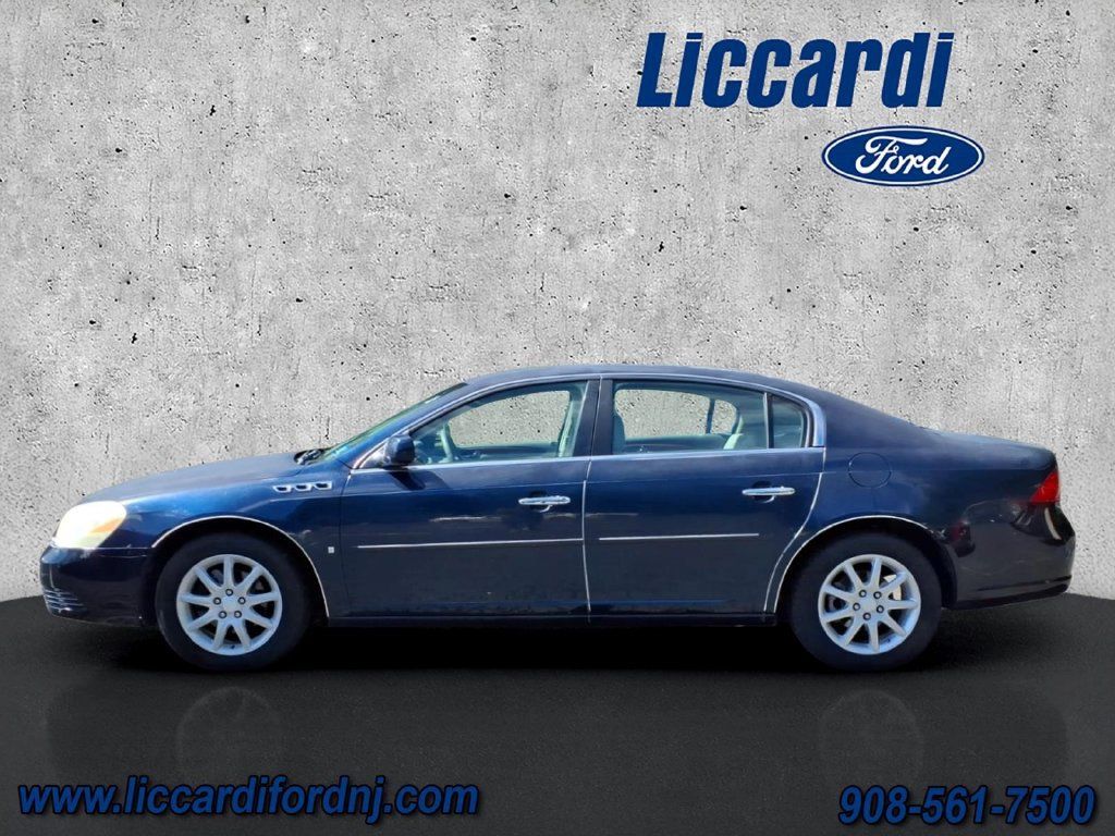 Used 2008 Buick Lucerne CXL w/ Driver Confidence Package FWD image 4