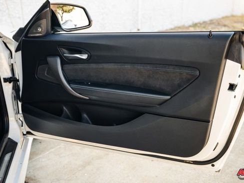 Used 2017 BMW M2 image 95