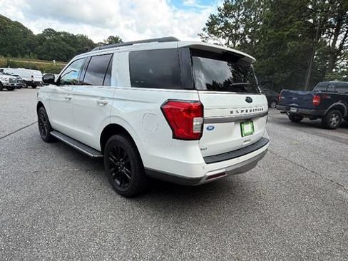 Certified 2023 Ford Expedition XLT RWD image 6