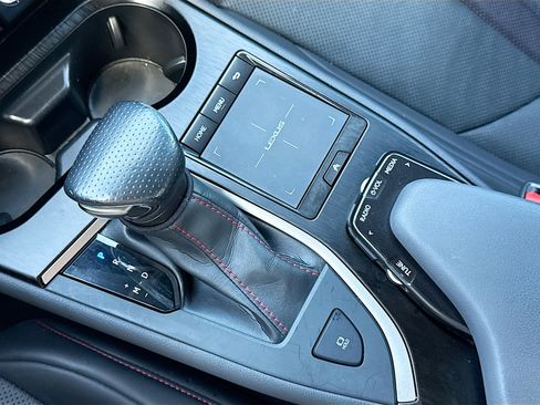 Used 2022 Lexus UX 200 F Sport w/ Accessory Package (Z1) image 28