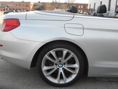 Used 2012 BMW 640i Convertible image 23