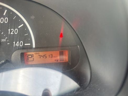 Used 2017 Nissan Versa S Plus image 23