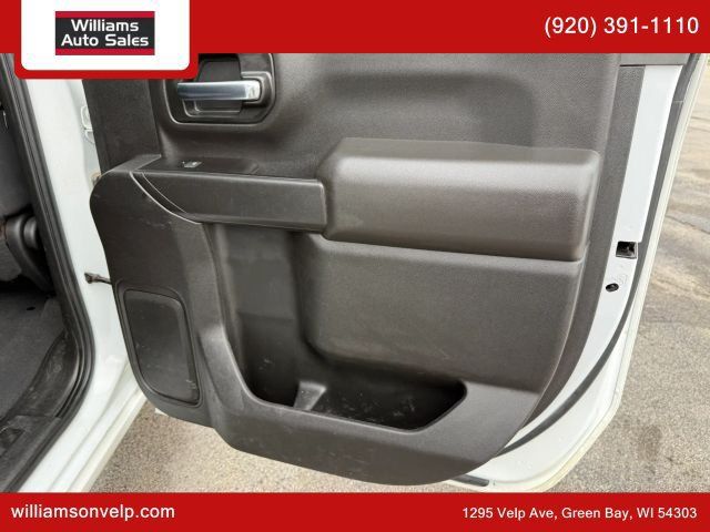 Used 2022 Chevrolet Silverado 3500 LT w/ Convenience Package AWD/4WD image 15