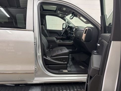 Used 2019 GMC Sierra 2500 Denali w/ Duramax Plus Package image 19