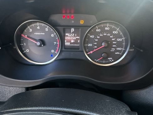 Used 2015 Subaru Crosstrek 2.0i Premium image 4