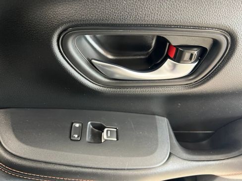 Used 2024 Honda HR-V Sport image 14