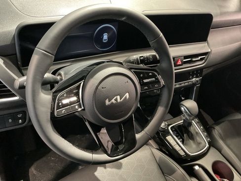 New 2026 Kia Seltos EX w/ EX Sunroof Package AWD/4WD image 12