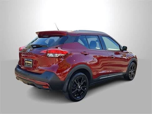 Used 2020 Nissan Kicks SR w/ SR Premium Package image 8