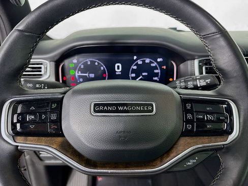 Used 2024 Jeep Grand Wagoneer L 4WD image 16