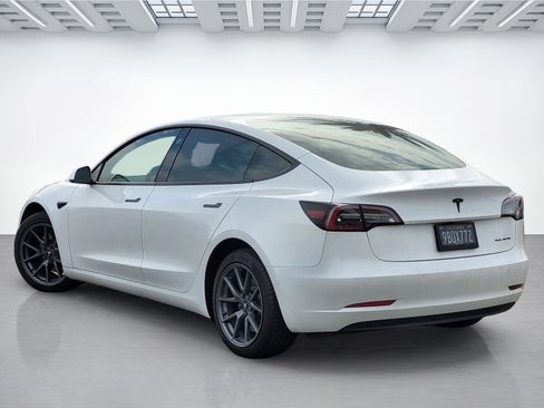 Used 2022 Tesla Model 3 Long Range image 13
